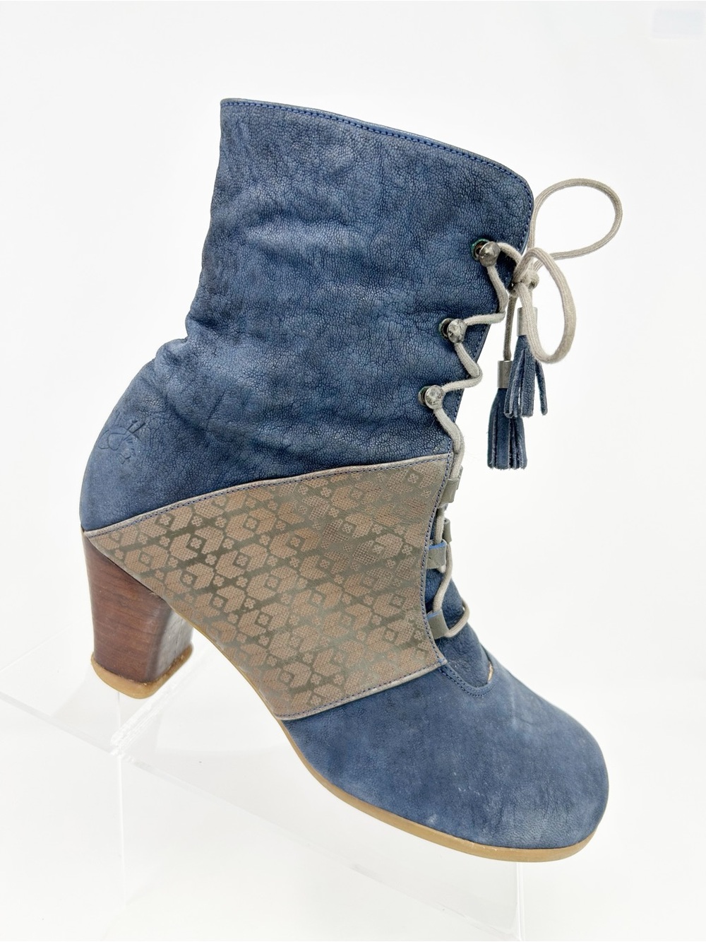John Fluevog Operettas Marietta Ankle Bootie Blue Lace-Up Tassels Size 8.5
